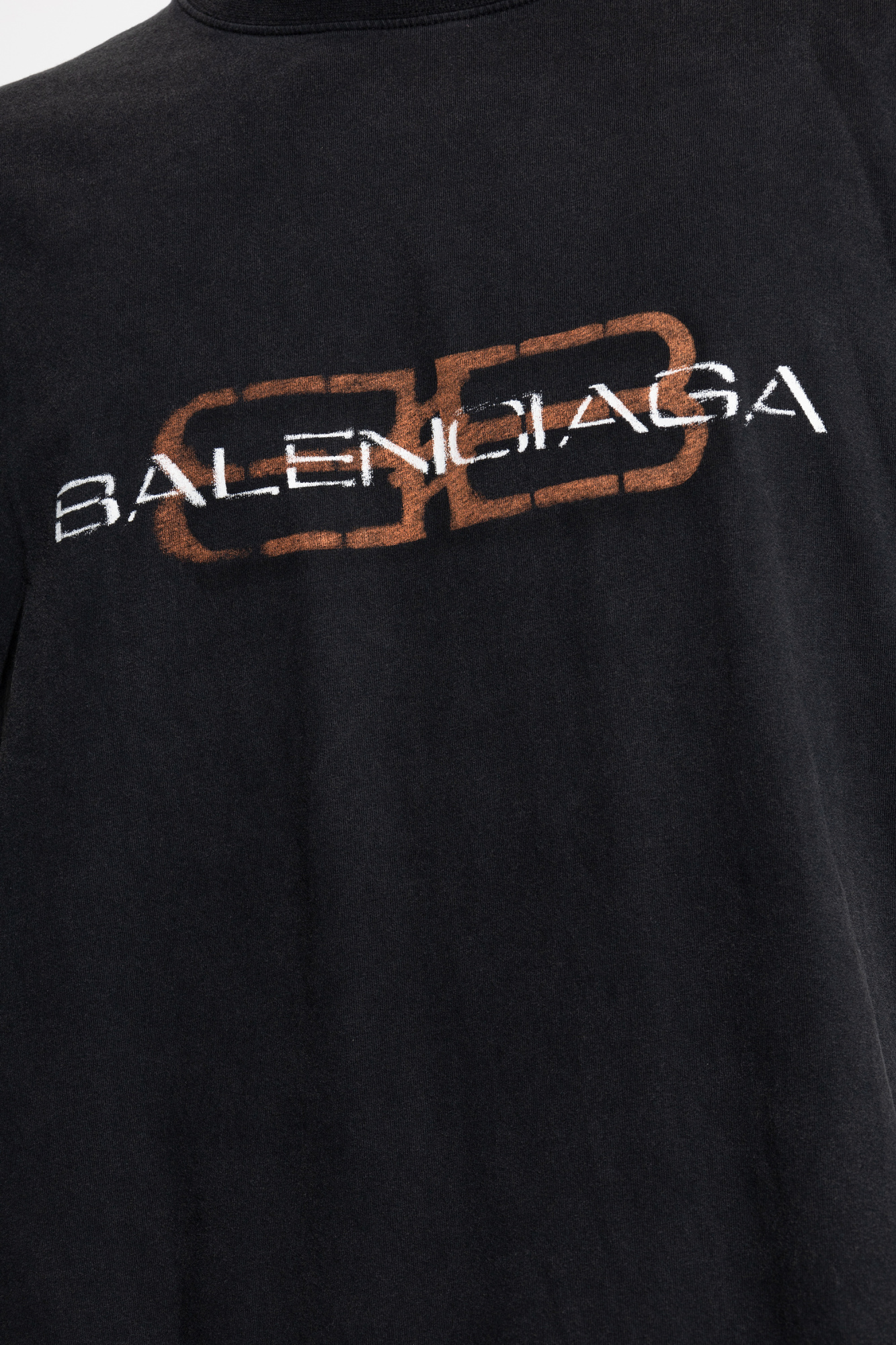 Black T-shirt with a crinkled effect Balenciaga - Vitkac